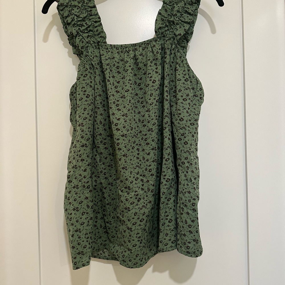 Green Floral Sleeveless Top